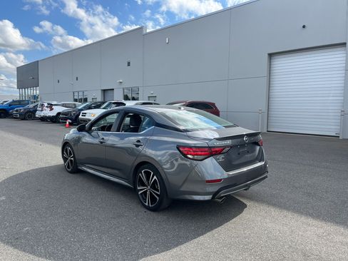 Used 2023 Nissan Sentra SR w/ SR Premium Package image 7