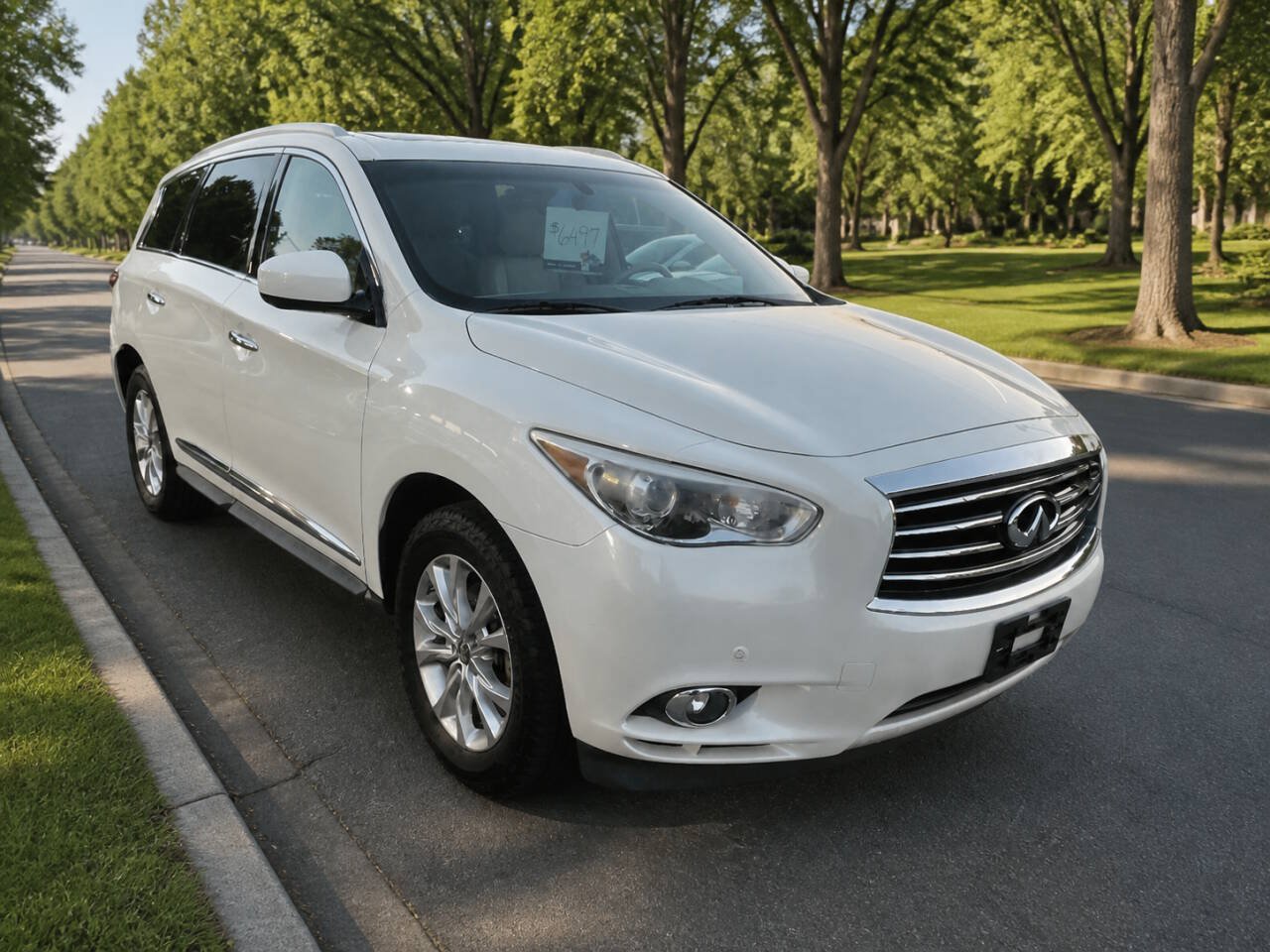 Used 2013 INFINITI JX35 AWD w/ Premium Pkg image 1