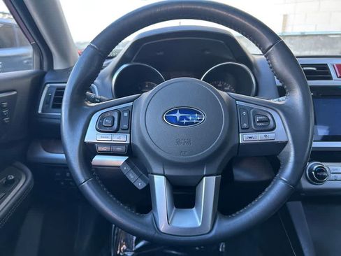 Used 2016 Subaru Outback 2.5i Limited AWD/4WD image 16