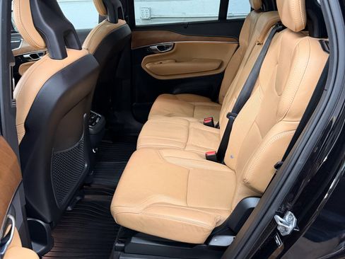 Used 2018 Volvo XC90 T6 Inscription w/ Convenience Package image 30