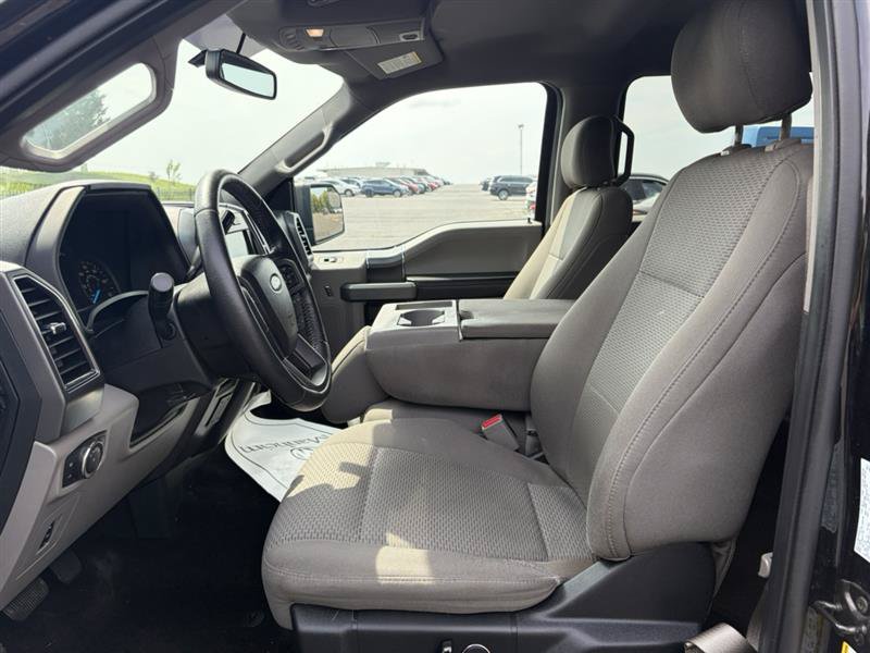 Used 2017 Ford F150 XLT w/ Equipment Group 302A Luxury AWD/4WD image 11
