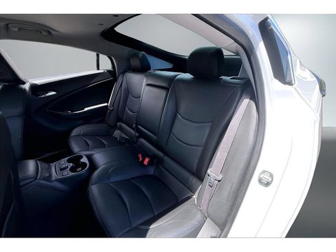 Used 2017 Chevrolet Volt Premier w/ Driver Confidence Package FWD image 22