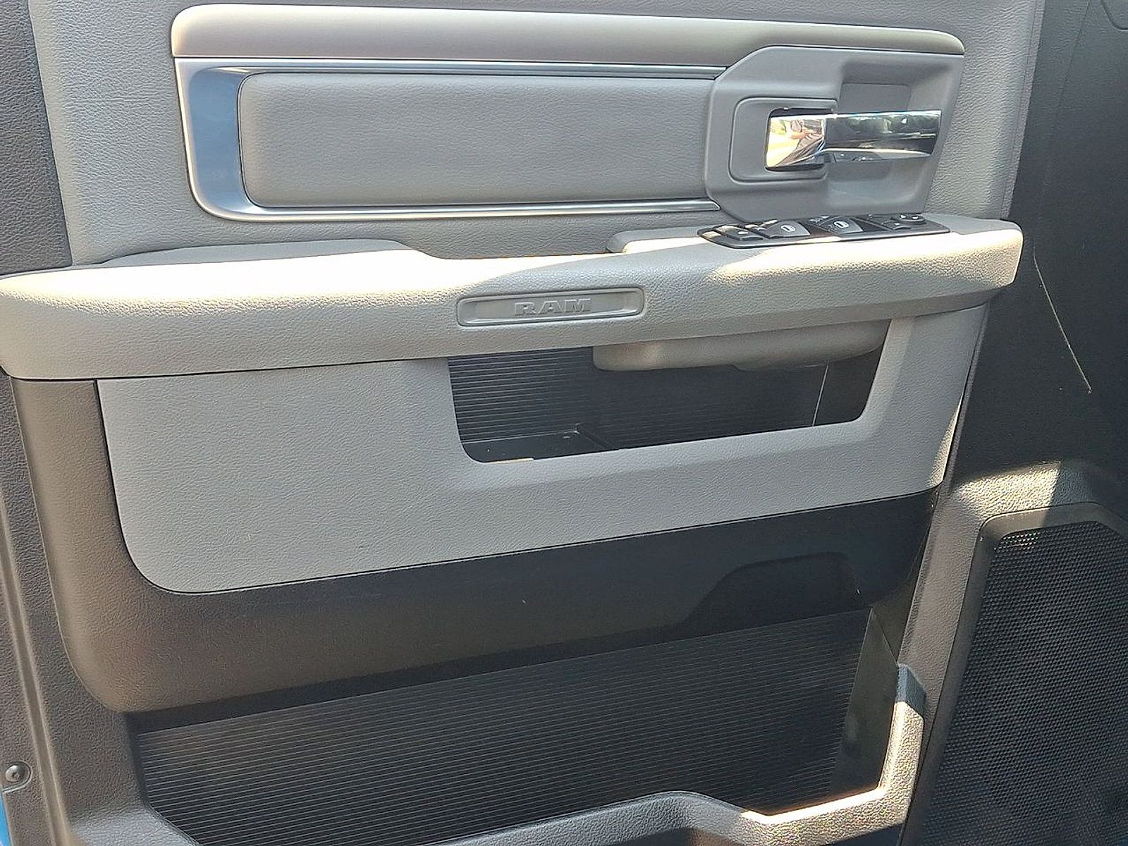 Used 2020 RAM 1500 Warlock w/ Electronics Group AWD/4WD image 10
