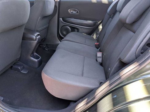 Used 2017 Honda HR-V LX image 14