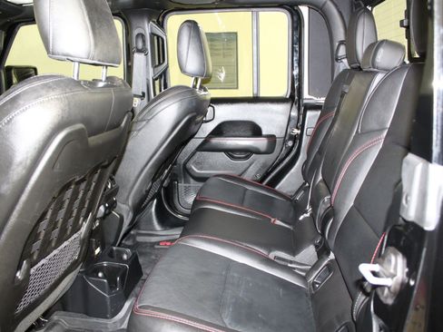 Used 2020 Jeep Gladiator Rubicon image 20