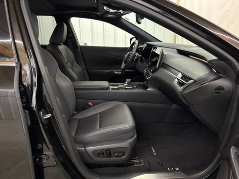 Used 2024 Lexus RX 350 Premium w/ Accessory Package AWD/4WD image 28