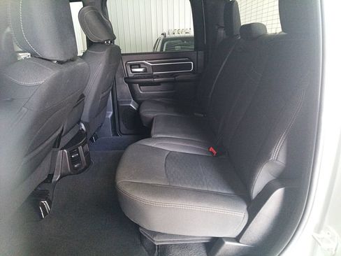 Used 2025 RAM 3500 Big Horn AWD/4WD image 14