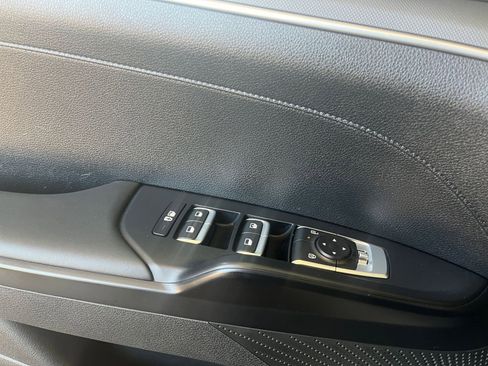 Used 2025 Kia K5 LXS FWD image 18