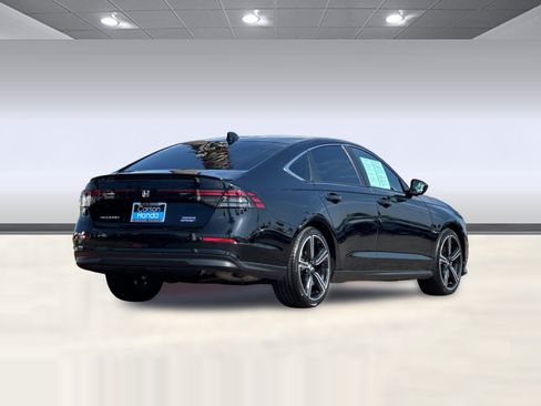 Certified 2025 Honda Accord Sport image 9