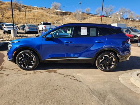 Used 2025 Kia Sportage SX image 4
