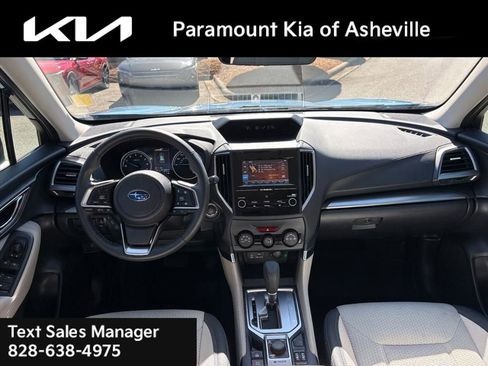 Used 2024 Subaru Forester Premium image 7