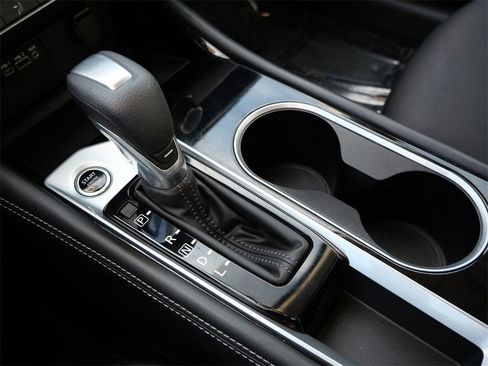 Used 2023 Nissan Altima 2.5 SV image 22