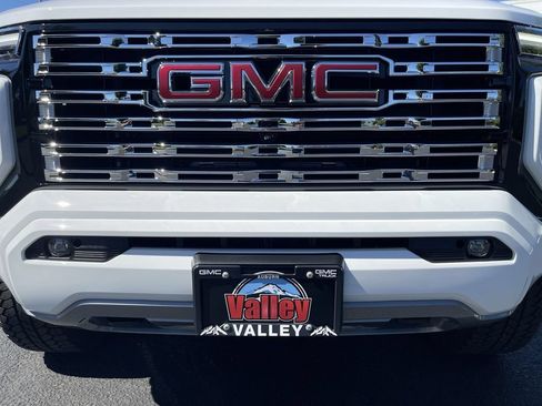 New 2026 GMC Canyon Denali AWD/4WD image 32