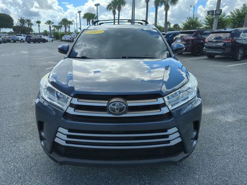 Used 2017 Toyota Highlander XLE FWD image 15