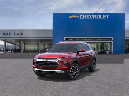 New 2026 Chevrolet TrailBlazer LT w/ Driver Confidence Package FWD image 8