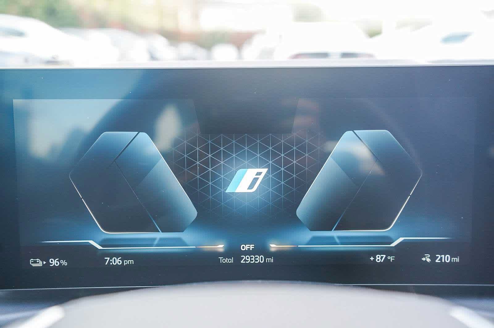 Used 2023 BMW i4 eDrive40 w/ Premium Package RWD image 22