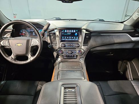 Used 2019 Chevrolet Tahoe Premier AWD/4WD image 10