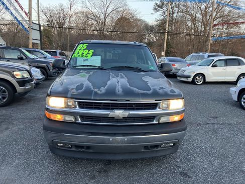 Used 2005 Chevrolet Tahoe LS image 4