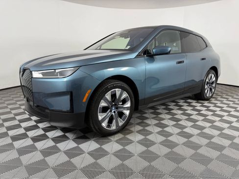 Certified 2025 BMW iX xDrive50 w/ Convenience Package image 9