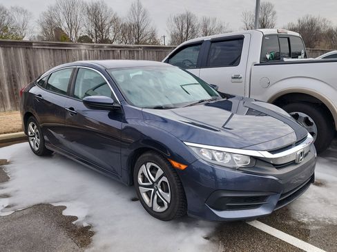 Used 2017 Honda Civic LX image 2