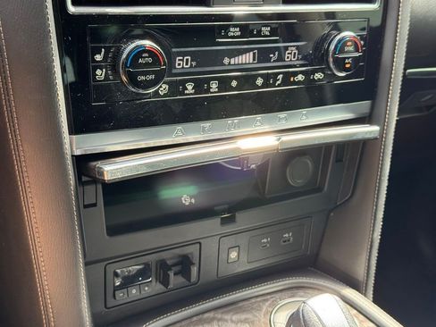 Used 2022 Nissan Armada Platinum w/ Captain's Chairs Package RWD image 35