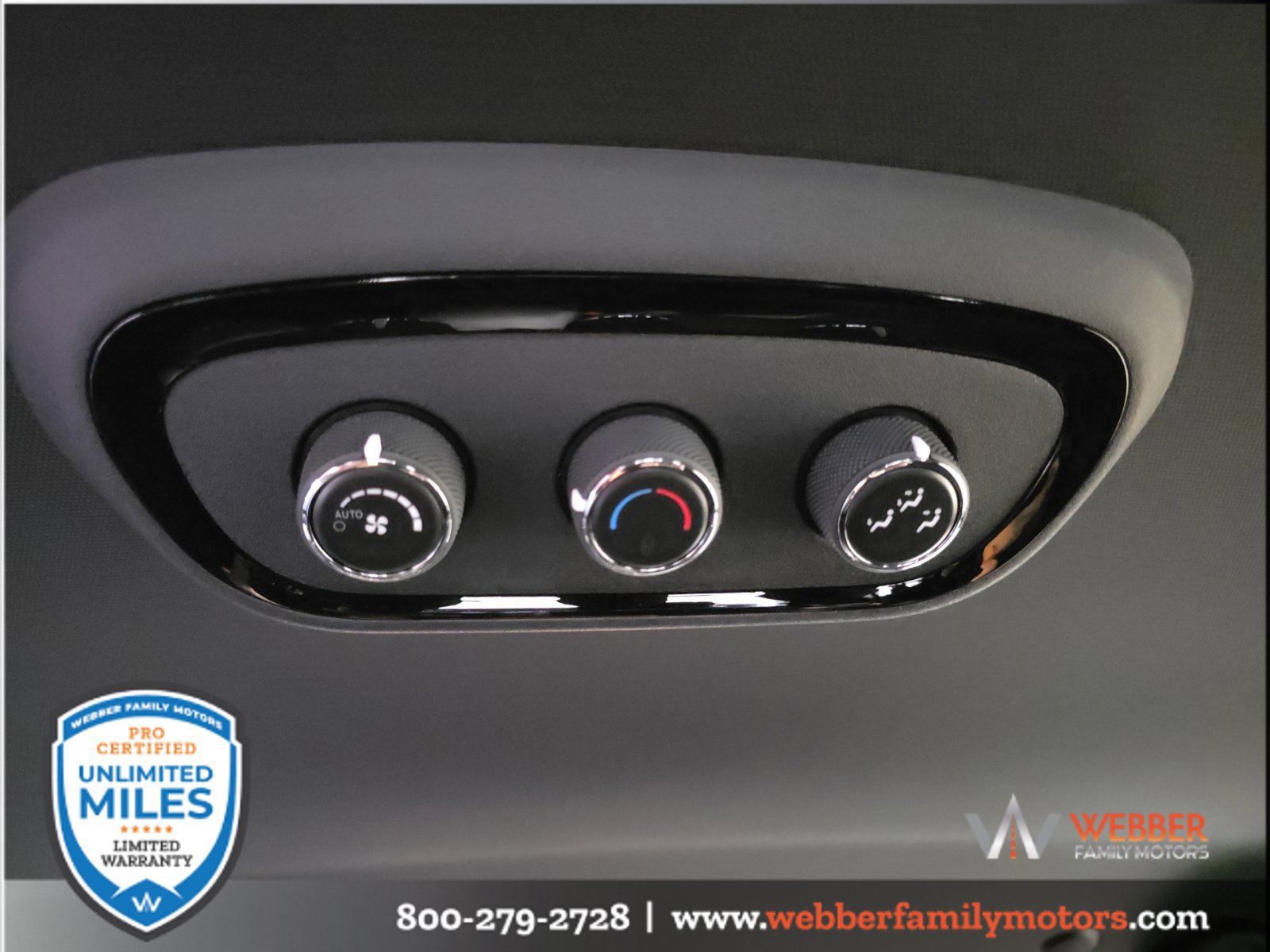 Used 2024 Dodge Durango SRT AWD/4WD image 19
