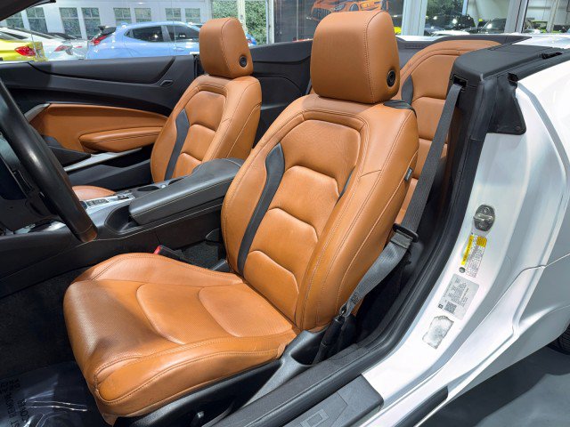 Used 2021 Chevrolet Camaro LT RWD image 61