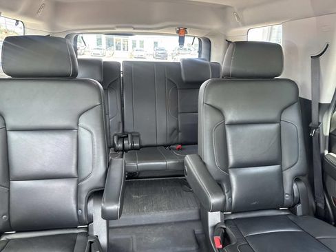 Used 2019 GMC Yukon SLT w/ HD Trailering Package RWD image 10