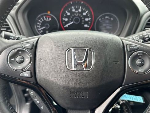 Used 2022 Honda HR-V Sport image 24