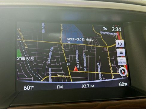 Used 2020 Nissan Pathfinder Platinum w/ Cargo Package image 16