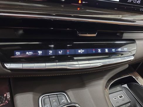 Used 2023 Cadillac Escalade Sport w/ Touring Package image 23