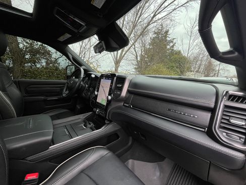 Used 2023 RAM 3500 Limited image 34