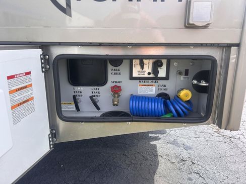 Used 2019 Mercedes-Benz Sprinter 170 image 20