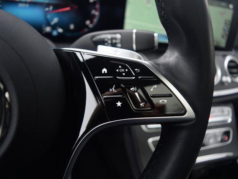 Used 2022 Mercedes-Benz E 350 E 350 image 5