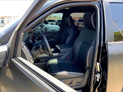 Used 2025 RAM 2500 Rebel w/ Rebel Level 2 Equipment Group AWD/4WD image 8