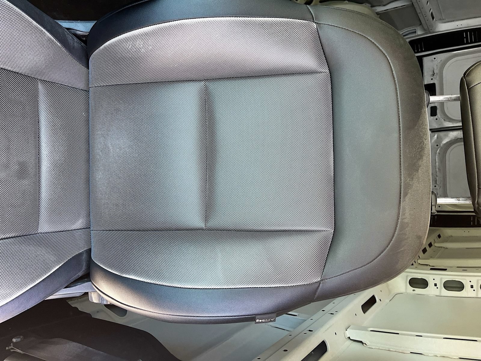 Used 2024 RAM ProMaster 2500 w/ Convenience Group FWD image 18