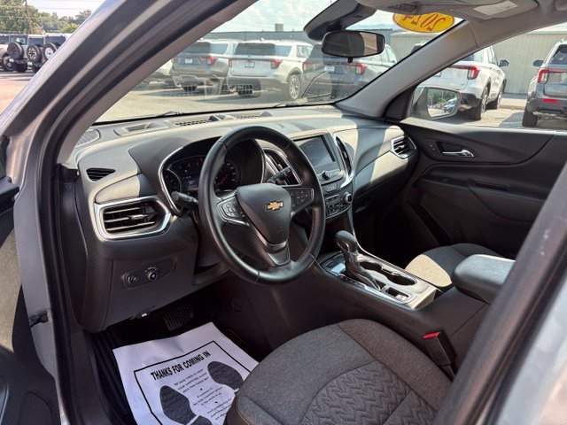 Used 2024 Chevrolet Equinox LT w/ Driver Convenience Package AWD/4WD image 3