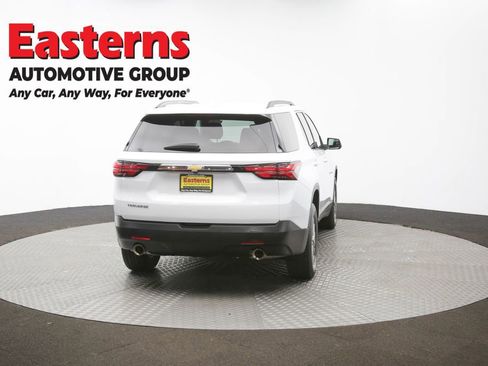 Used 2022 Chevrolet Traverse LT image 41