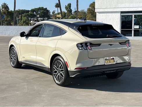 New 2025 Ford Mustang Mach-E Premium image 4