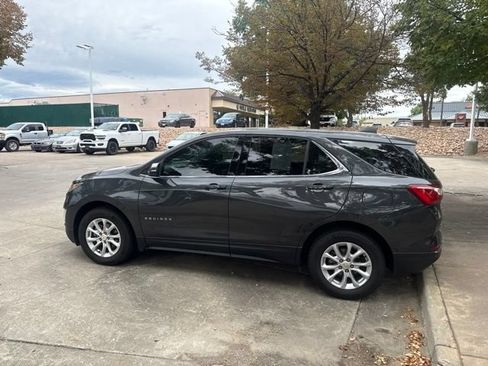 Used 2018 Chevrolet Equinox LT AWD/4WD image 12