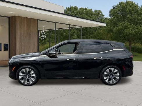Used 2026 BMW iX xDrive60 w/ Executive Package AWD/4WD image 13
