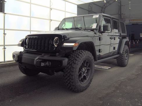 Used 2025 Jeep Wrangler Unlimited Sport AWD/4WD image 1