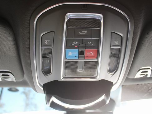 Used 2022 Jeep Wagoneer Series II image 51