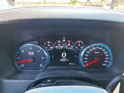 Used 2019 Chevrolet Suburban Premier w/ Premier Plus Edition AWD/4WD image 23