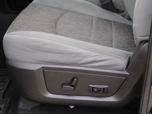 Used 2018 RAM 1500 Big Horn image 13