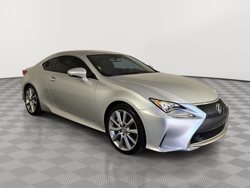 Used 2015 Lexus RC 350 w/ Luxury Package RWD image 2