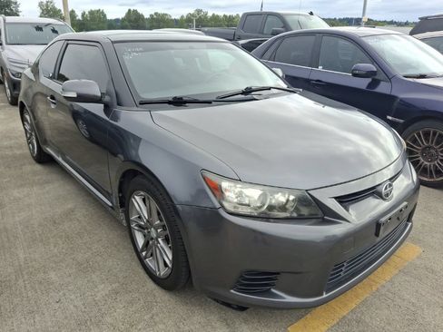 Used 2013 Scion tC FWD image 2