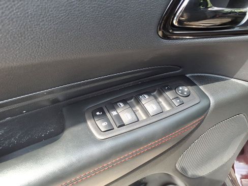 Used 2023 Dodge Durango R/T w/ Blacktop Package RWD image 12