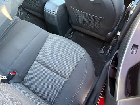 Used 2014 Hyundai Elantra GT FWD image 29