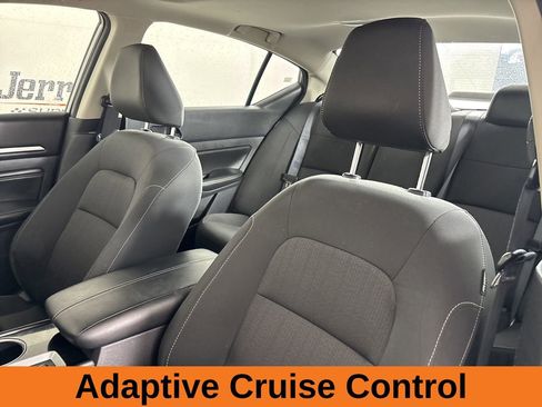 Used 2023 Nissan Altima 2.5 SV w/ SV Premium Package image 11